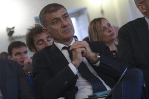 ROMA (ITALPRESS) - "I ricavati delle donazioni per l'emergenza coronavirus devono arrivare...