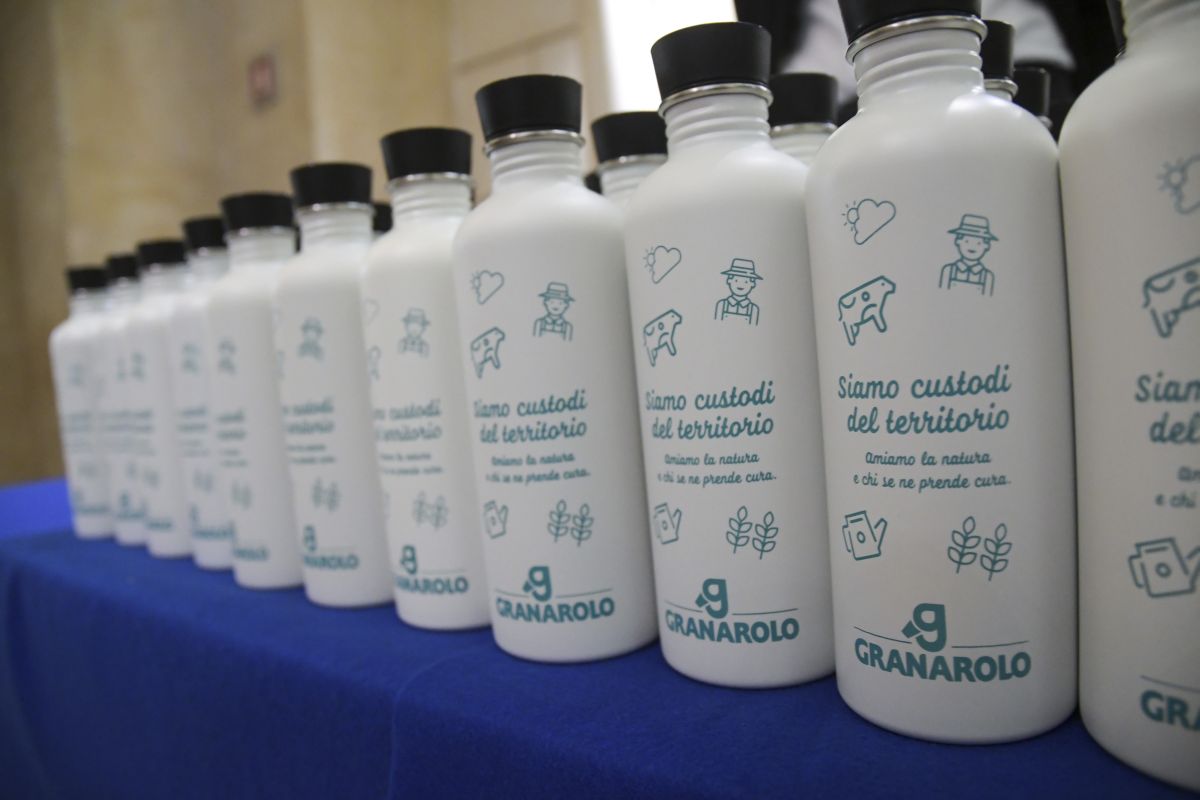 Coronavirus, da Granarolo 100 mila mascherine e una raccolta fondi