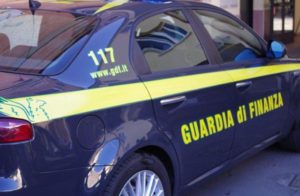 VICENZA (ITALPRESS) - La Guardia di Finanza ha scoperto l'omesso versamento all'erario di Iva per...