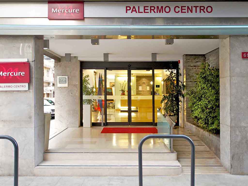 Mercure Palermo, professionalità e umanità di direttore e dipendenti
