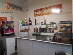 Sequestrato bar abusivo