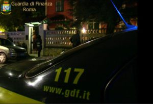 ROMA (ITALPRESS) - Beni per oltre 18 milioni di euro sono stati confiscati dalla guardia di finanza...