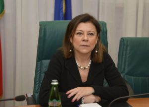 De Micheli “Riapertura uniforme su scala nazionale”