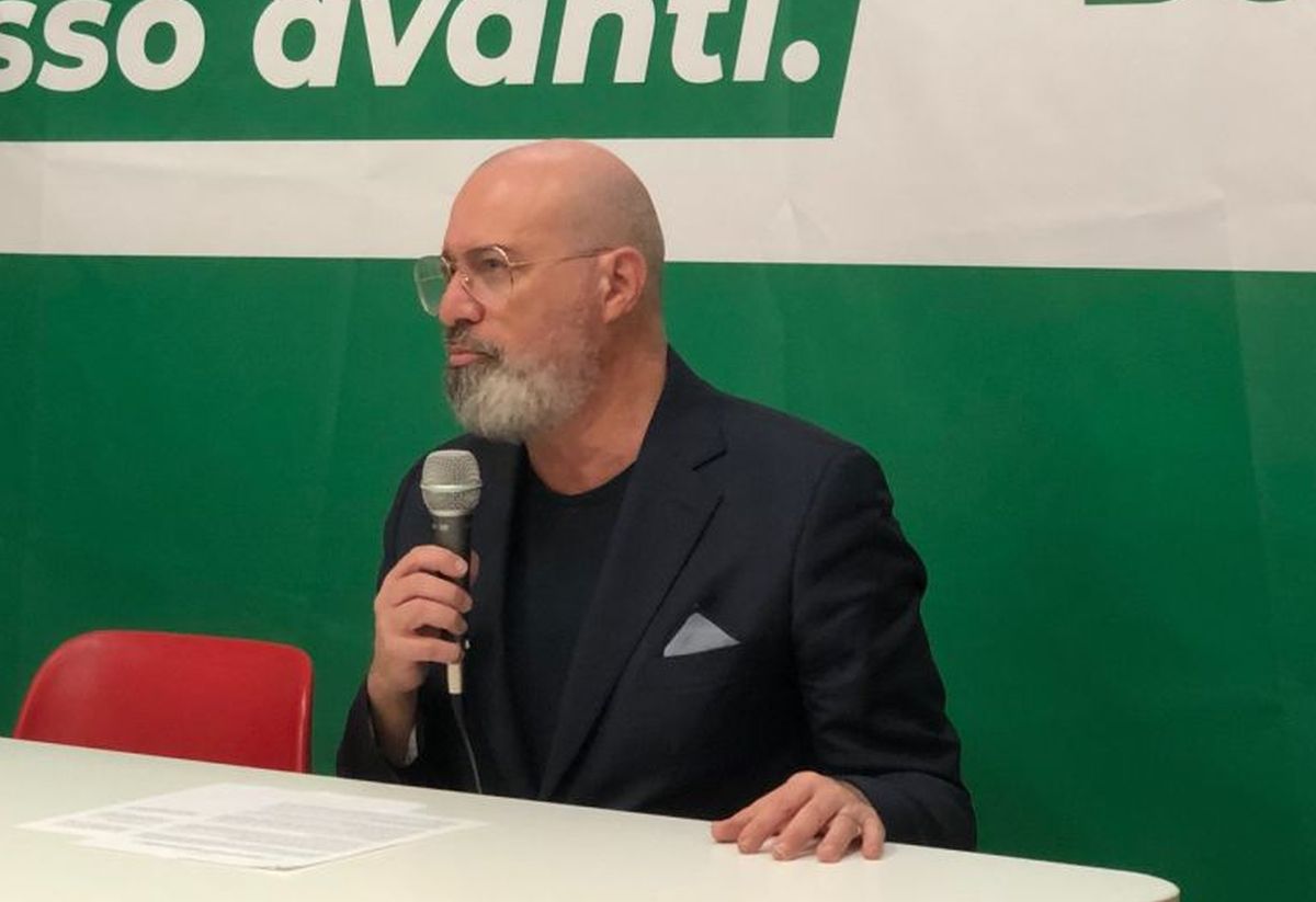 Coronavirus, Bonaccini “Gia’ da domani i cantieri potrebbero riaprire”