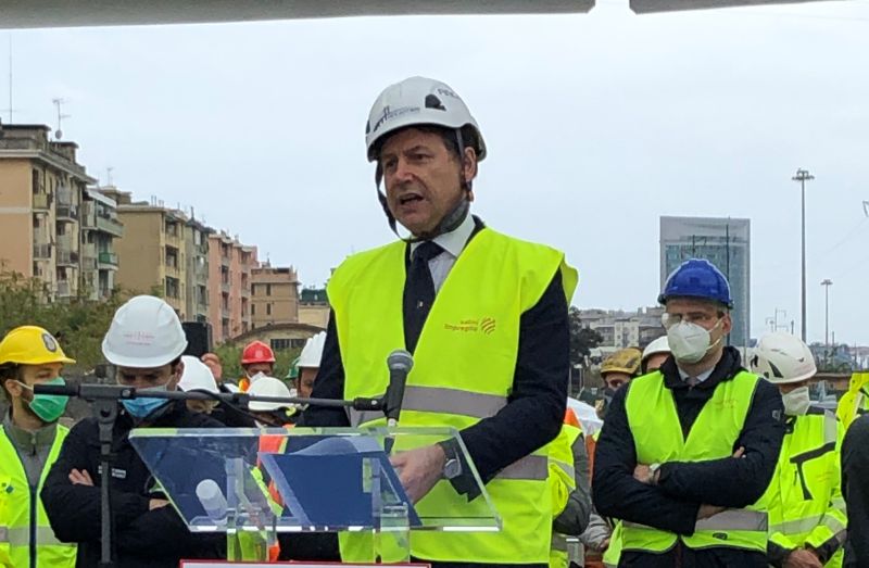 Ponte di Genova, Conte “Nuova luce sull’Italia”