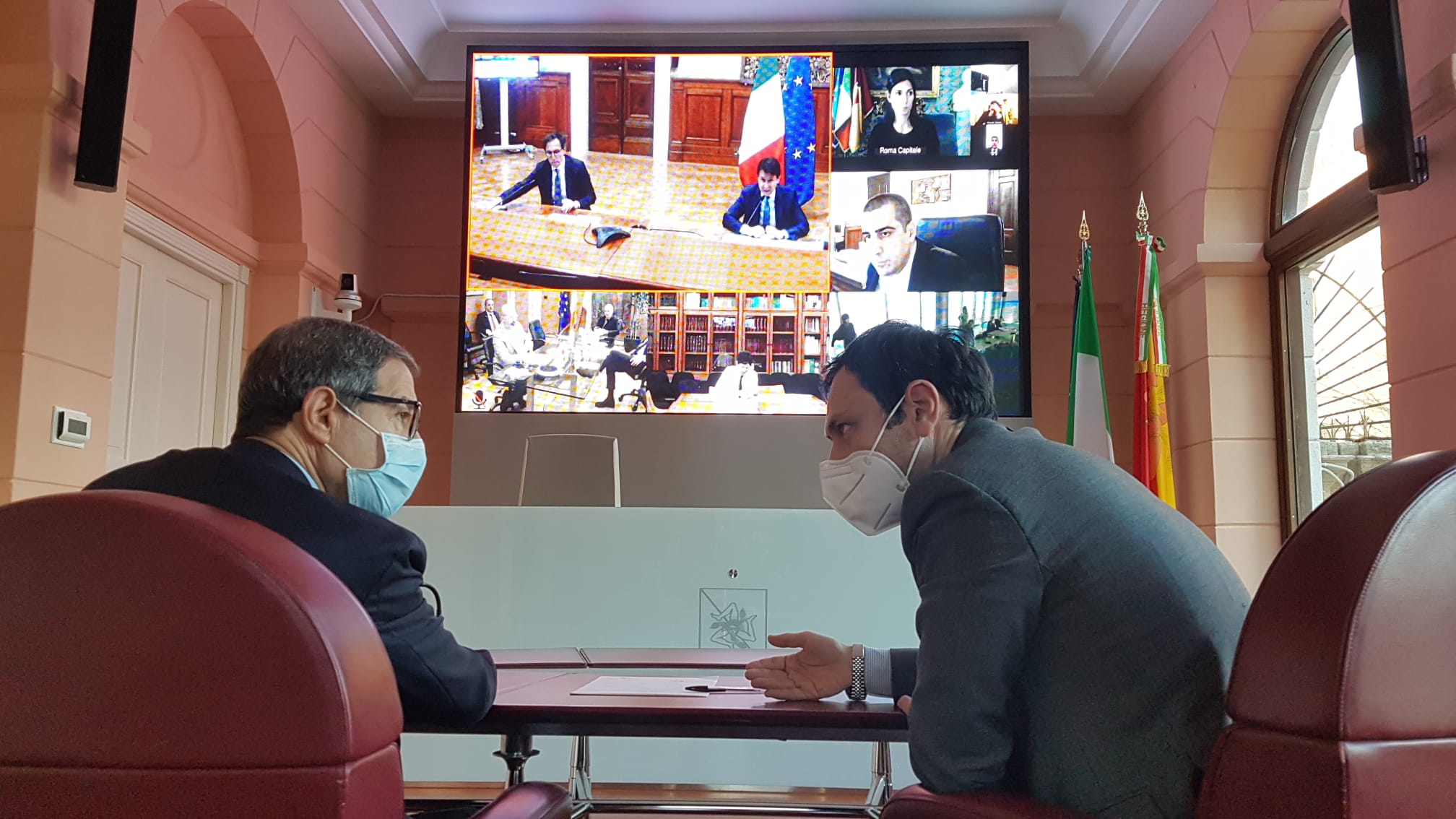 Musumeci scrive a Conte: “Attrezzare nave quarantena per i migranti”