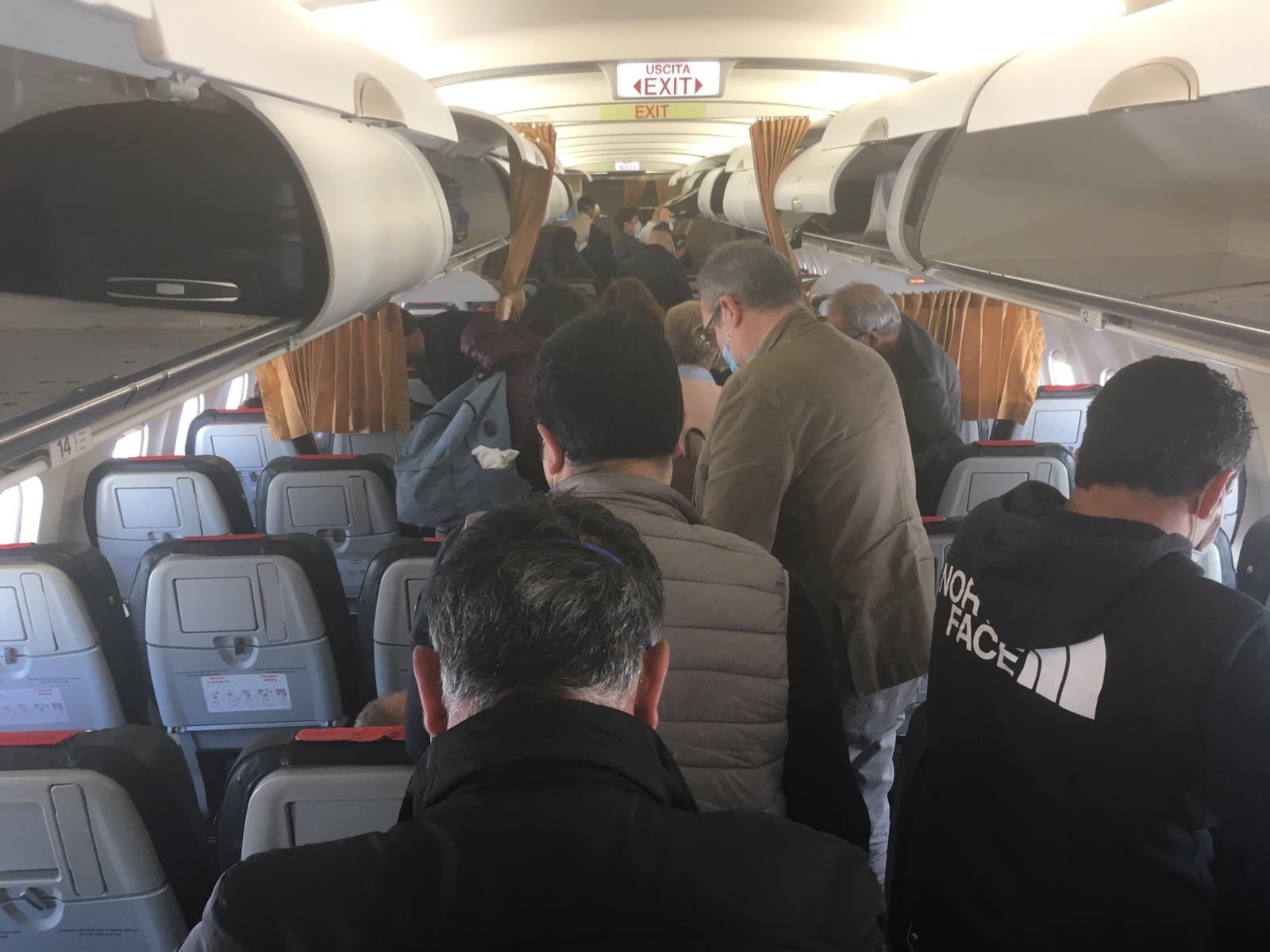 Alitalia non rispetta le misure di sicurezza, Musumeci lancia l’allarme