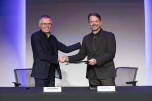 ROMA (ITALPRESS) - Il Consiglio di Amministrazione di Fiat Chrysler Automobiles e quello di Peugeot...