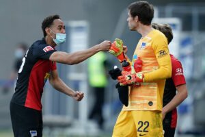 PALERMO (ITALPRESS) - Un'atmosfera surreale ma allo stesso tempo la sensazione che una nuova...