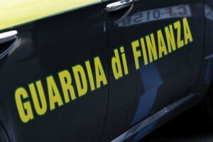 CAMPOBASSO (ITALPRESS) - Operazione "Piazza pulita" in Molise. Carabinieri e guardia di finanza...