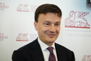 MILANO (ITALPRESS) - "La crisi ha colpito un'Italia che da anni attraversava una fase in cui gli...