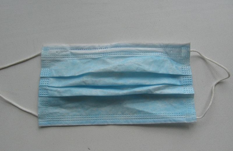 Zaia “In Veneto tolto l’obbligo delle mascherine all’aperto”