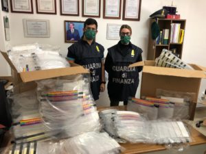 Oltre 400 visiere protettive