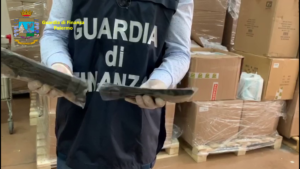 Sequestrate mascherine a Palermo. I Finanzieri del Gruppo di Termini Imerese, nell’ambito...
