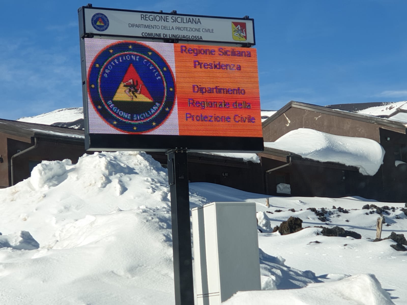 Sicurezza Etna, completata la rete di pannelli informativi