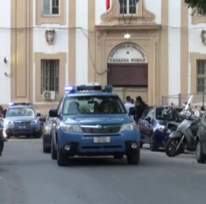 Tentata rapina Poste Palermo