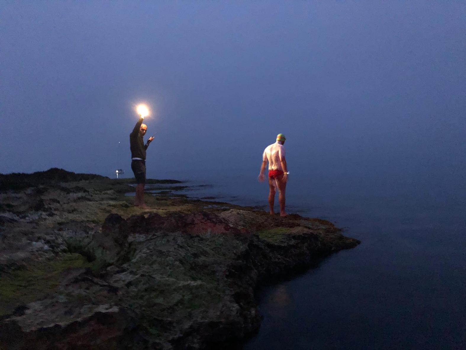 Dalla Sicilia a Malta a nuoto per sensibilizzare contro l’inquinamento marino