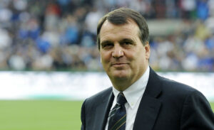 ROMA (ITALPRESS) - "Chi ama il calcio e' contento, ma e' una ripresa piena di dubbi...