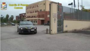 COSENZA (ITALPRESS) - Blitz contro il caporalato tra Cosenza e Matera. I finanzieri del Comando...