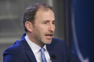 ROMA (ITALPRESS) - "Dobbiamo pensare agli obiettivi, non alle contrapposizioni. Il 2020 e' l'anno in...