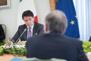ROMA (ITALPRESS) - Il piano del Governo per uscire dalla crisi economica causata dalla pandemia si...