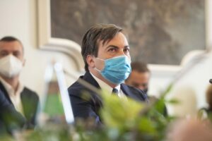 ROMA (ITALPRESS) - "L'Italia vuole partire subito con le riforme, sarebbe un delitto sprecare la...