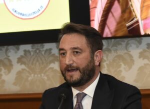 ROMA (ITALPRESS) - "E' una bufala per due motivi: il documento non e' attendibile per tutto cio' che...