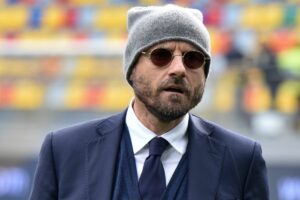 ROMA (ITALPRESS) - Nuovo scossone in casa Roma: il direttore sportivo Gianluca Petrachi e' stato...