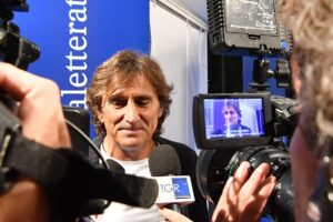 SIENA (ITALPRESS) - In merito alle condizioni cliniche dell'atleta Alex Zanardi, ricoverato al...