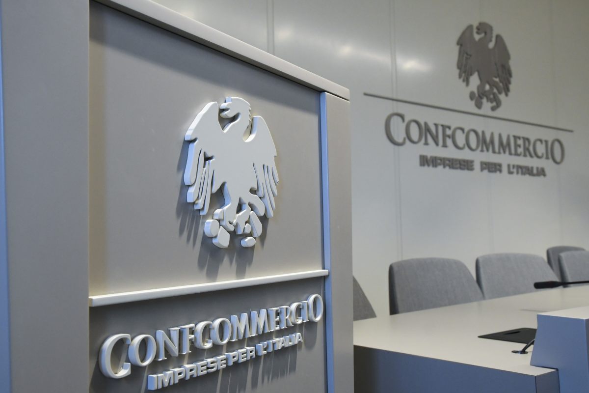 Confcommercio “La domanda interna stenta a ripartire”