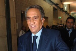 NAPOLI (ITALPRESS) - Il giornalista Emilio Fede e' stato arrestato per evasione mentre ieri sera...