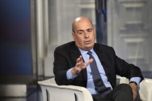 ROMA (ITALPRESS) - "Il Governo sta vincendo la sfida del contenimento del coronavirus, sta vincendo...