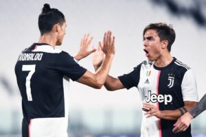 TORINO (ITALPRESS) - Ronaldo e compagni sognano la fuga. Una Juventus devastante nel secondo tempo...
