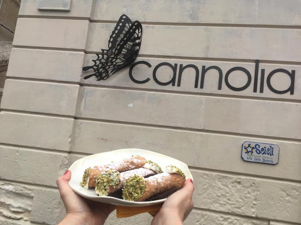 Nasce “Cannolia”, il dolce nuovo modo di assaporare il cannolo