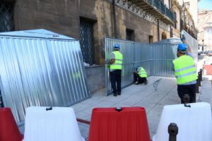 Restyling Palazzo Orleans. Hanno preso il via da qualche giorno, in piazza Indipendenza a Palermo, i...