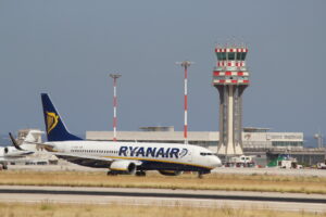 Torna Ryanair a Palermo. Ryanair, la compagnia aerea numero uno in Italia, oggi 20 giugno, ha...