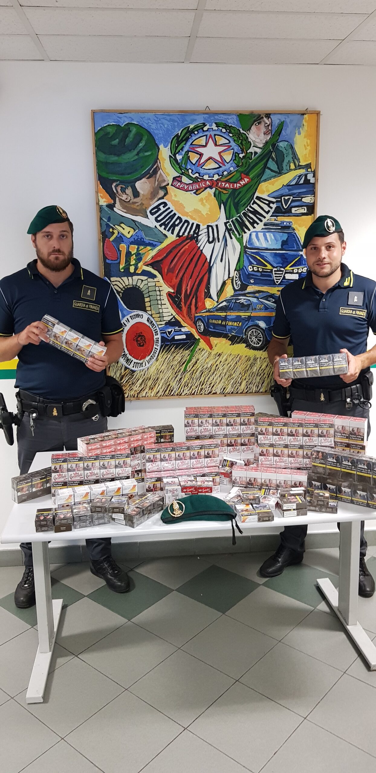Oltre 16 kg di sigarette di contrabbando sequestrati a Palermo dalla GdF