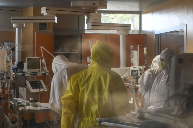 Numeri del Covid in Sicilia:  ricoverati il 5,9% dei malati, 0,8% in intensiva