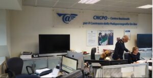 ROMA (ITALPRESS) - Sgominata dalla polizia postale una rete di pedofili italiani che su una nota...