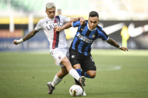 MILANO (ITALPRESS) - L'Inter non sfrutta il ko della Lazio contro il Milan e cade in casa con il...
