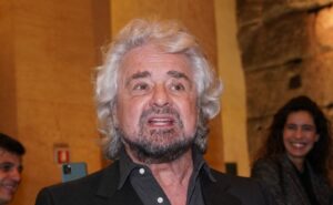 ROMA (ITALPRESS) - "Virgi', Roma nun te merita". E' il titolo di un sonetto in romanesco scritto da...