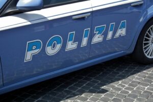 CATANIA (ITALPRESS) - Gli agenti della polizia di Stato di Catania, su delega della Dda etnea, ha...