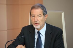 Coronavirus Sicilia. Controlli e ingressi limitati nei locali e negli esercizi pubblici,  con...