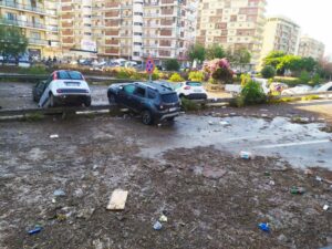 Nubifragio a Palermo. Sono andate avanti tutta la notte le operazioni di ricerca delle due vittime...