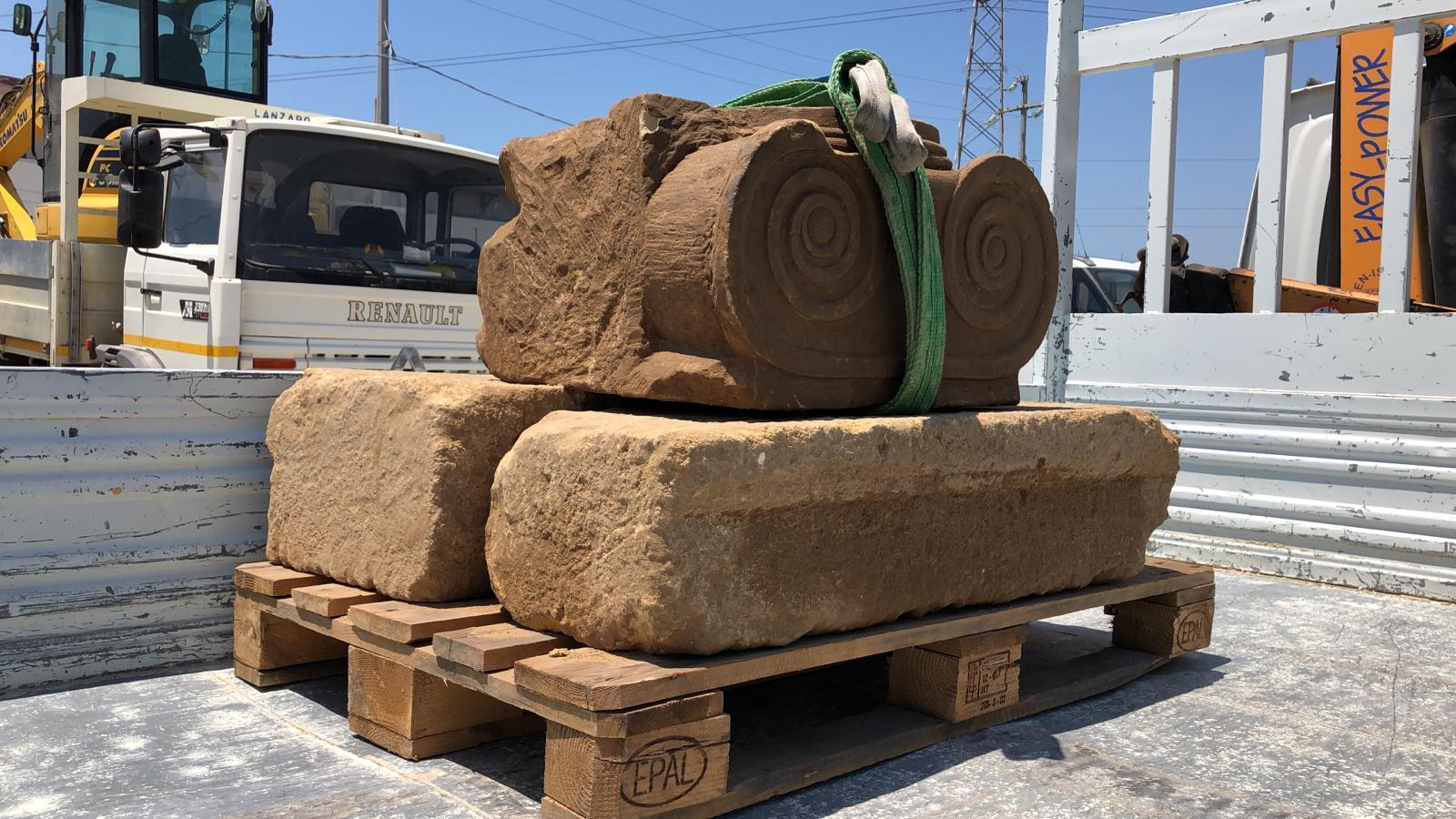 Ritrovato un capitello ionico a Gela, Samonà: “Giornate entusiasmanti”