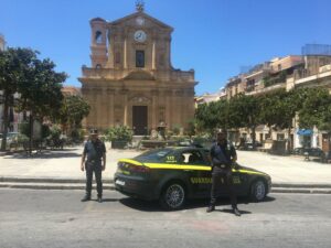 Due commerciati di Bagheria. I Finanzieri della Compagnia di Bagheria, nell’ambito di alcuni servizi...