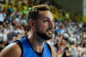 ORLANDO (STATI UNITI) (ITALPRESS) - Arrivano importanti verdetti nella corsa play-off Nba a Ovest...