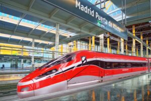 ROMA (ITALPRESS) - Saranno Hitachi Rail e Bombardier Transportation Italy a realizzare per...
