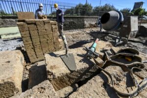 MILANO (ITALPRESS) - Confapi e Intesa Sanpaolo hanno siglato un accordo per il supporto e...