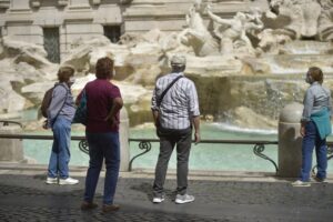 ROMA (ITALPRESS) - Con l'assenza dei turisti stranieri in Italia, solo nei mesi di luglio-agosto e...